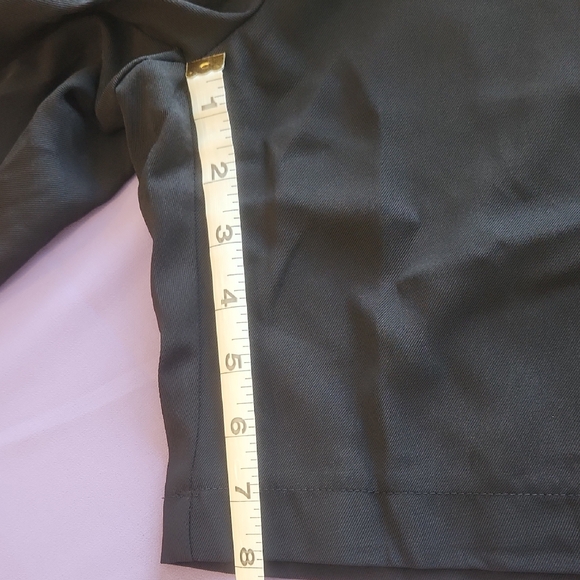 Classic Black Women's Shorts‎ - Picture 5 of 7